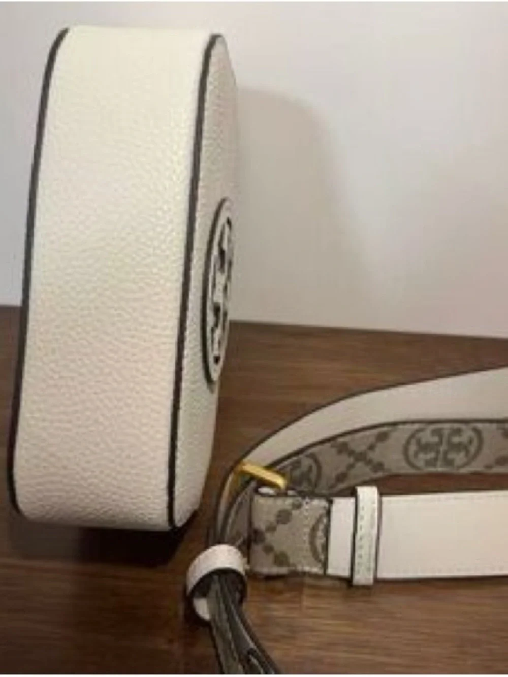 Tory Burch Mini Miller Crossbody bag✨
